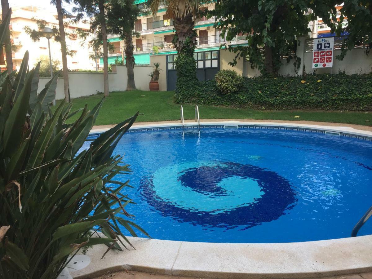 Apartamento En Playa Capellans ซาลอว์ ภายนอก รูปภาพ